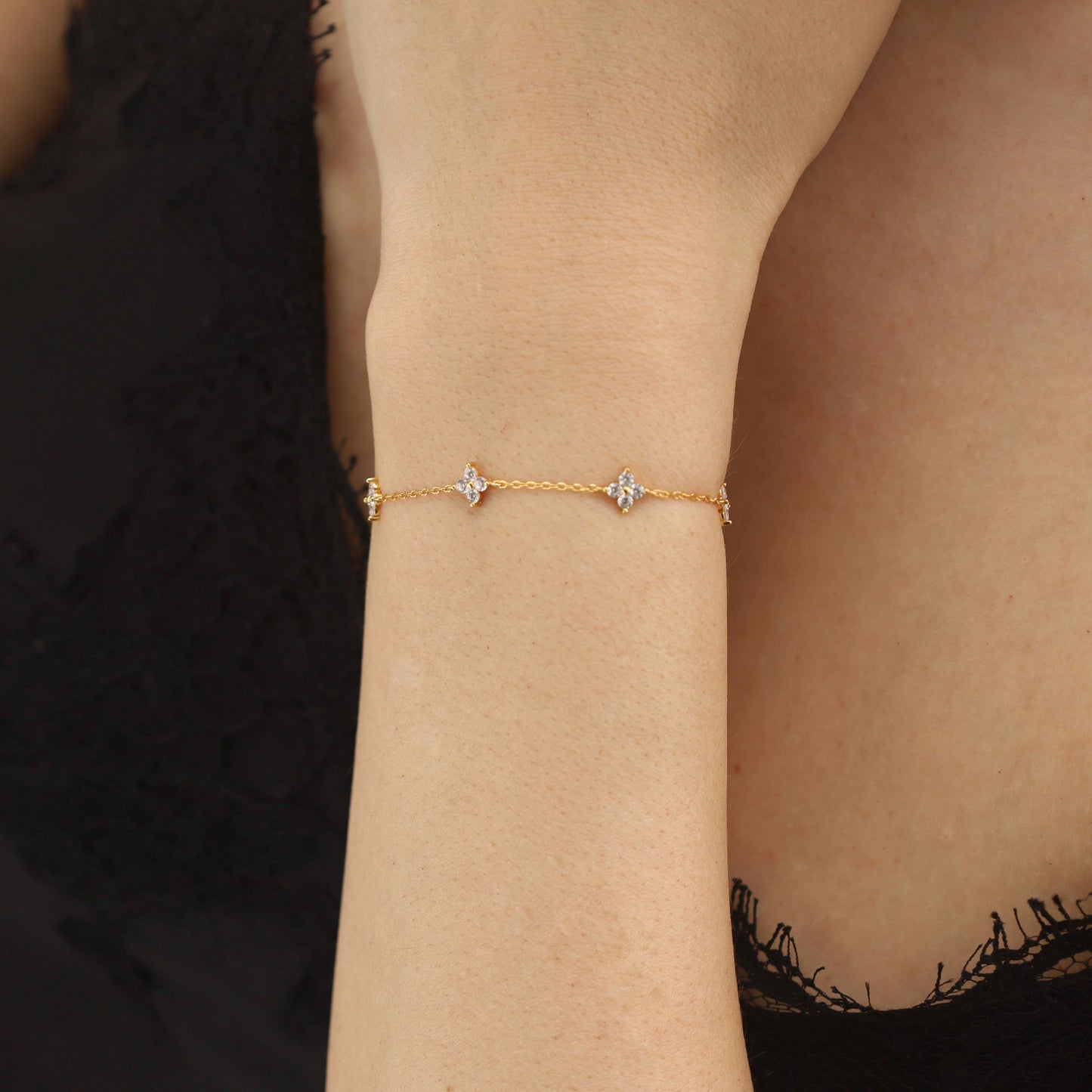 Daisy Charm Bracelet