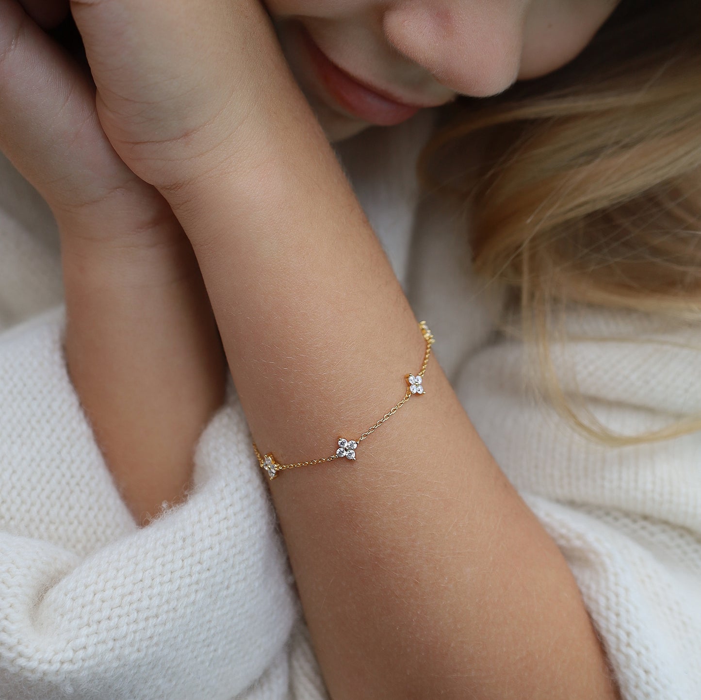 Daisy Charm Bracelet